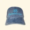 Gorra gris deslavada bordada