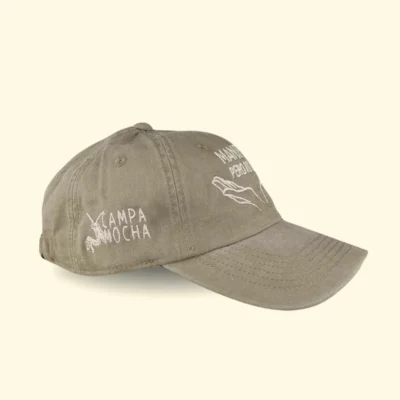 Gorra algodón verde con frase bordada Gorra algodón con frase bordada