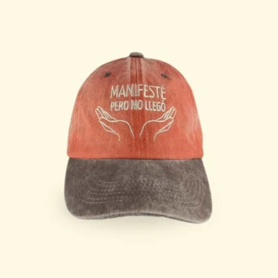 Gorra unisex frase bordada